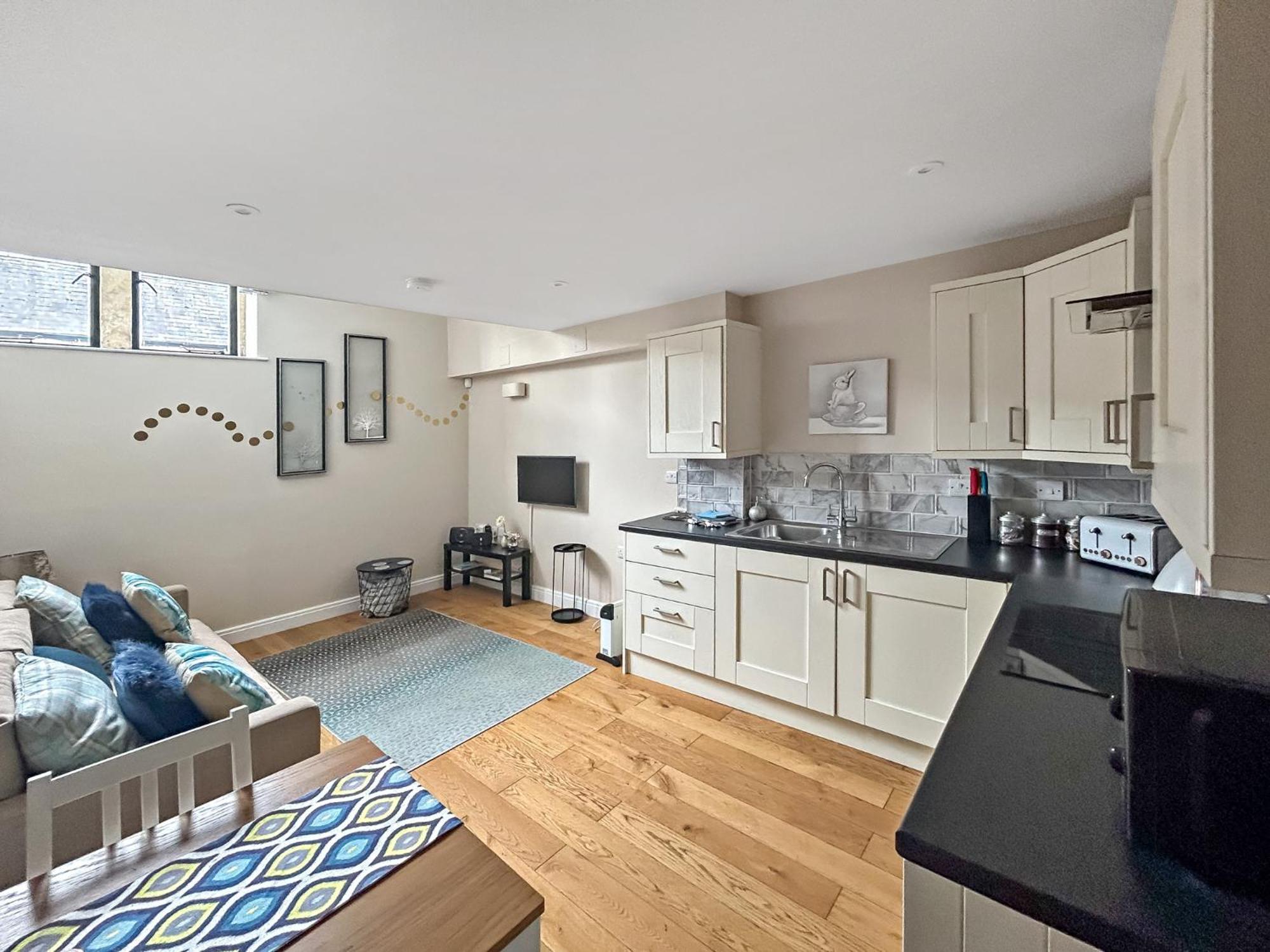 Church Suite, Stow-On-The-Wold, Sleeps 4, Town Location Ngoại thất bức ảnh